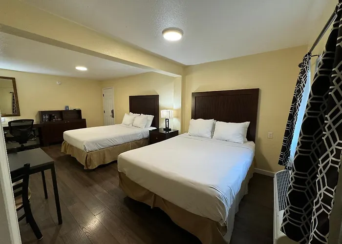 Relax Inn Of Medford